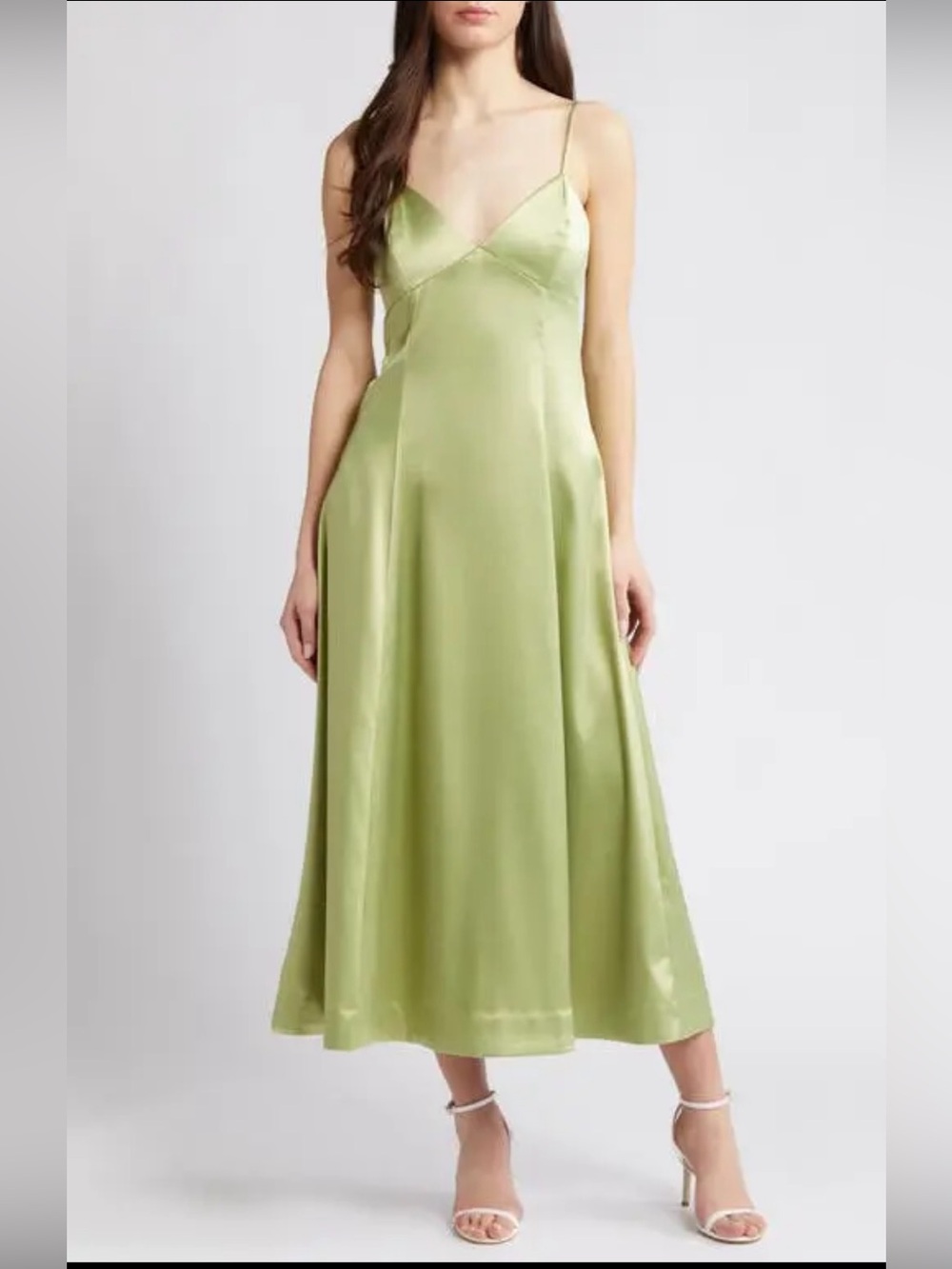 NWT WAYF 'The Elodie' Pistachio Green satin midi dress sweetheart neckline M